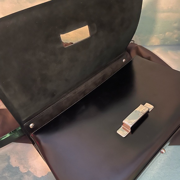 Gucci Shoulder Bag - Picture 15 of 15